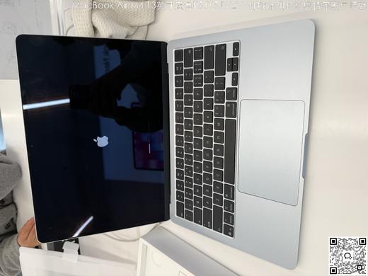 【门店样品】2️⃣13 英寸 MacBook Air Apple M4店铺同步在售，库存更新可能不及时看中直接扫码联系店内销售。 商品图5