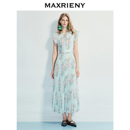 玛克门店发货：蓝星花连衣裙25夏款优雅百褶小飞袖裙子气质感收腰长裙(货号:MS86DR070) 商品图2