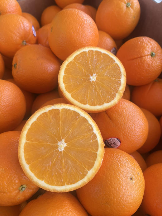 美国3107脐橙🍊，！橙味浓郁，甜嫩，果肉细腻无渣。补充维C 商品图7