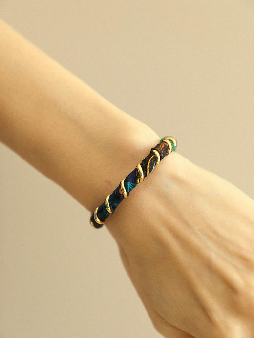 订购8周到｜AN-NEE-Octobre-幻境霓彩 1cm 丝巾手镯［法国设计师］ 商品图1