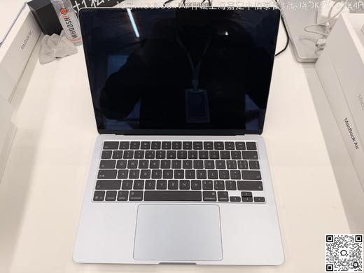 【门店样品】1️⃣13 英寸 MacBook Air Apple M4店铺同步在售，库存更新可能不及时看中直接扫码联系店内销售。 商品图3