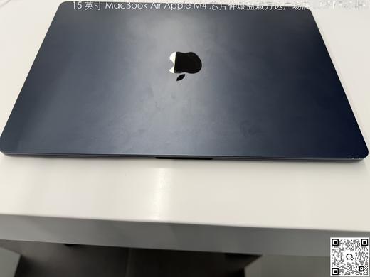【门店样品】1️⃣号15 英寸 MacBook Air Apple M4芯片店铺同步在售，库存更新可能不及时看中直接扫码联系店内销售。 商品图2