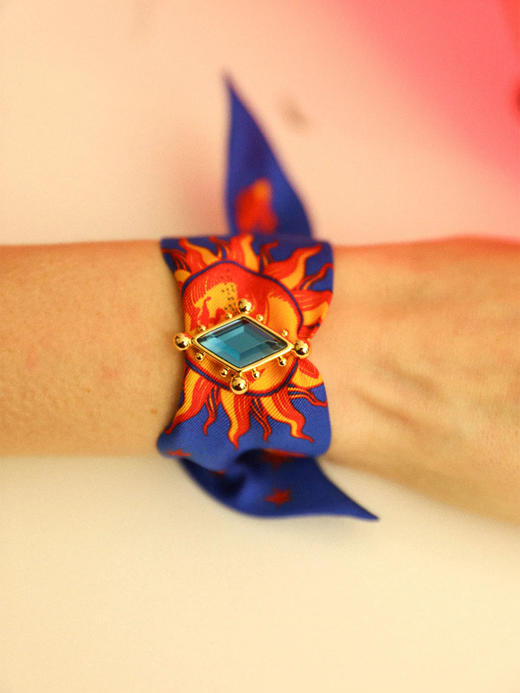 订购8周到｜AN-NEE-Circus Bleu-幻彩星语 4cm 丝巾手镯［法国设计师］ 商品图2