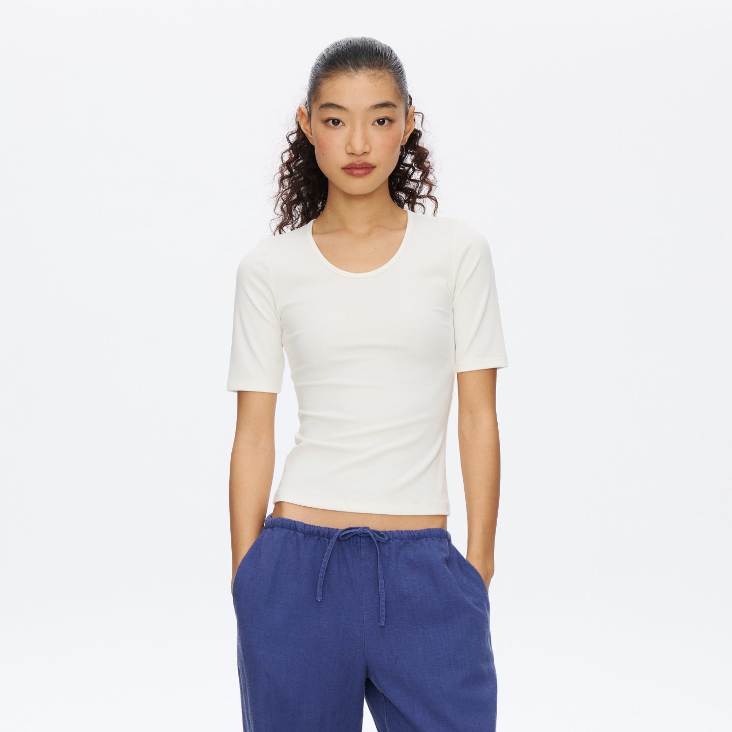 Oneup大U领螺纹修身短袖T恤