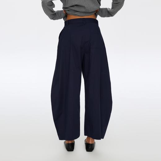 Oneup轻薄单褶九分阔腿灯笼裤 商品图3