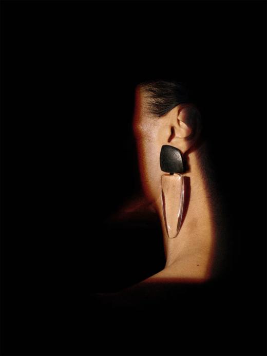 订购8周到｜MONIES-Joa-相思木 亚克力 珠宝级合金镀银 耳夹（无需耳洞）［丹麦设计师］ 商品图0