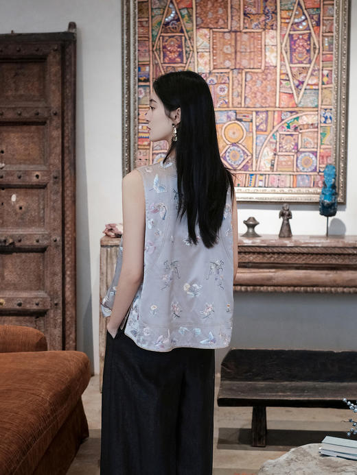 盛唐牡丹盛奢系列 | 青烟色蝴蝶手工刺绣马甲 商品图4