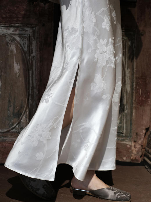 盛唐牡丹 | 梅占春先真丝半裙 商品图1