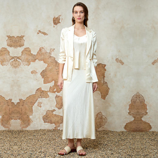 EITIE爱特爱精致通勤高级显瘦百搭西装外套夏季新款8203904 商品图3