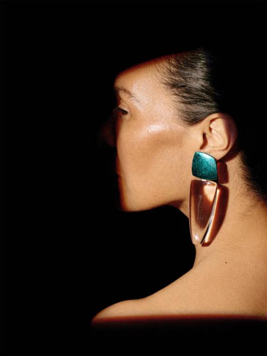 订购8周到｜MONIES-Joa-蓝色 相思木 亚克力 金箔 珠宝级合金镀银 耳夹（无需耳洞）［丹麦设计师］ 商品图0