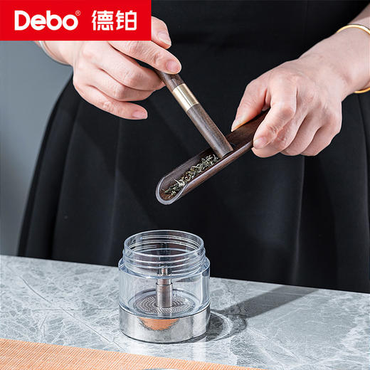 Debo德铂-柯曼纯钛泡茶杯套装300ml 纯钛材质留住醇香原味一盖多用（配茶杯*3） 商品图3