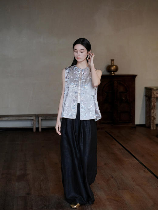 盛唐牡丹盛奢系列 | 青烟色蝴蝶手工刺绣马甲 商品图5