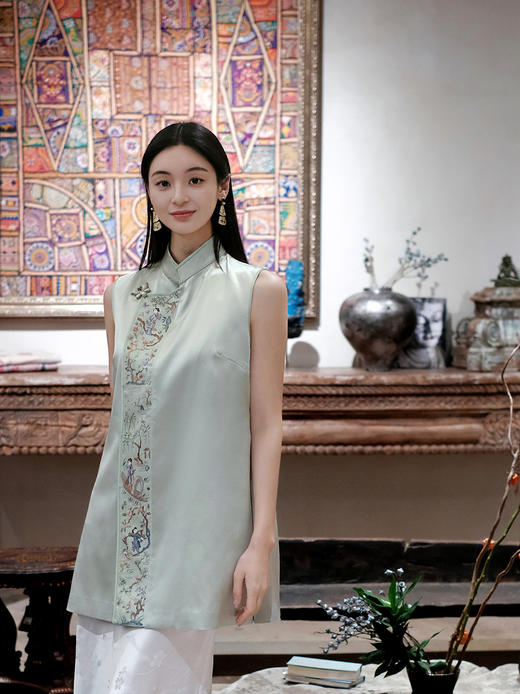 盛唐牡丹盛奢系列 | 月白重缎真丝立领手绣马甲 商品图4