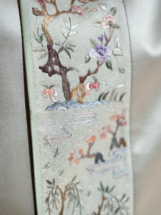 盛唐牡丹盛奢系列 | 月白重缎真丝立领手绣马甲 商品图2