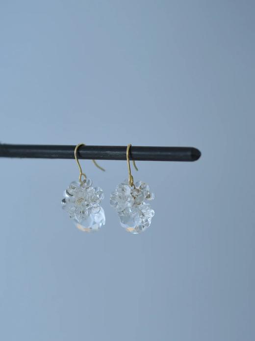 北京仓｜Monshiro-annabelle-白色 水晶 安娜贝尔绣球 耳坠［日本设计师］ 商品图3