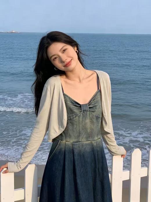 418良粉节|2026 活动爆款【自营】衣周期～（二件套）这面料超软Q22针织外搭➕软料牛仔吊带连衣裙套装-喜出 商品图4