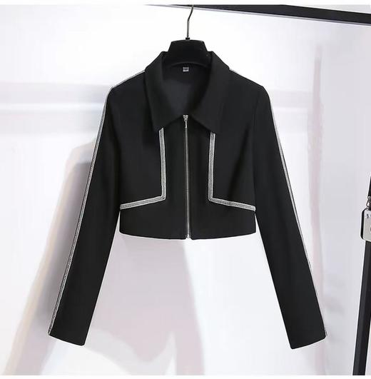 418良粉节|2026 活动爆款～【自营】衣周期～（二件套）Q17翻领小外套➕吊带连衣裙套装-喜出 商品图4