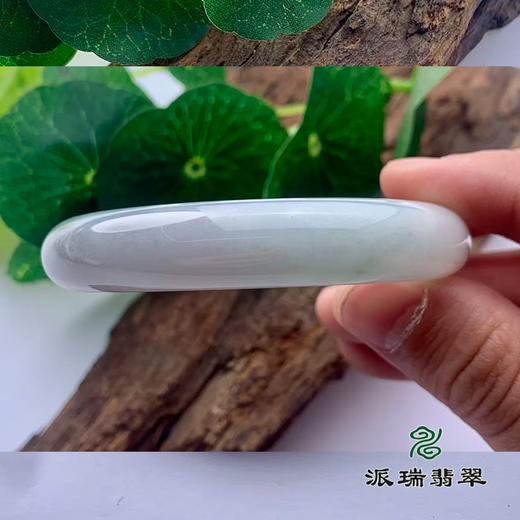 派瑞翡翠 翡翠手镯 糯种 绿色 飘花 商品图2