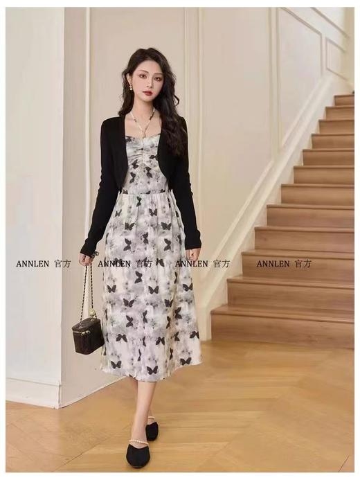 418良粉节|2026 活动爆款【自营】衣周期～（二件套）Q26针织外搭➕蝴蝶吊带挂脖连衣裙套装-喜出 商品图1