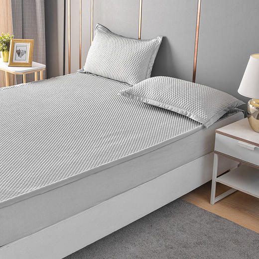 【多样屋专柜】杉杉冰豆豆按摩软席凉席床上用品180*200cm 商品图2