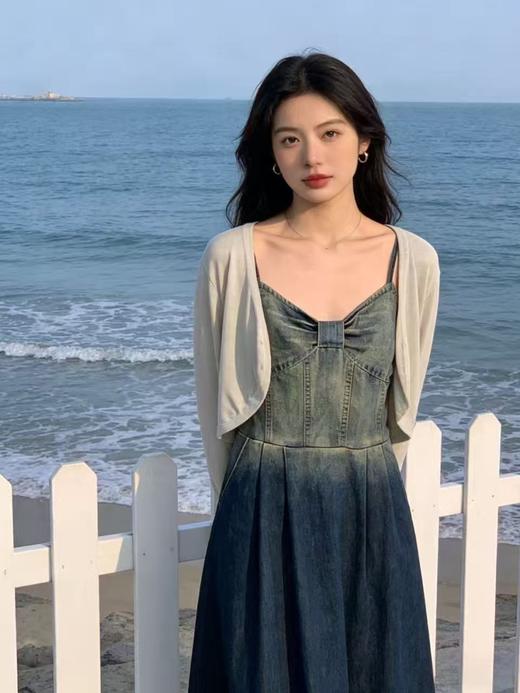 418良粉节|2026 活动爆款【自营】衣周期～（二件套）这面料超软Q22针织外搭➕软料牛仔吊带连衣裙套装-喜出 商品图5