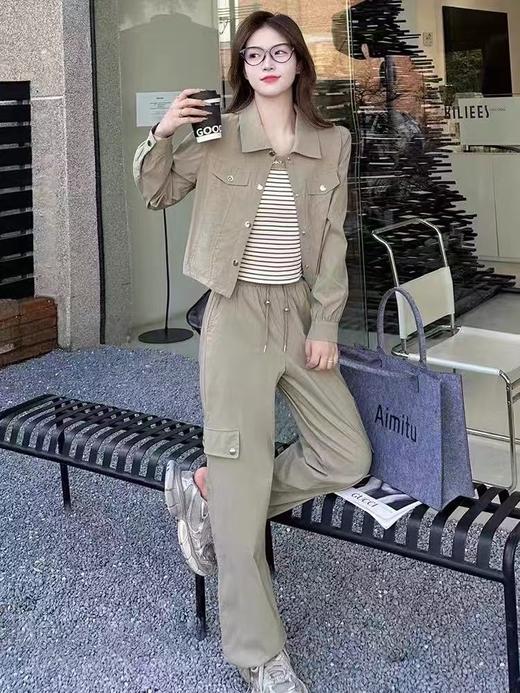 活动爆款【自营】衣周期～（三件套）Q01小外套➕条纹吊带➕工装裤套装-喜出 商品图4