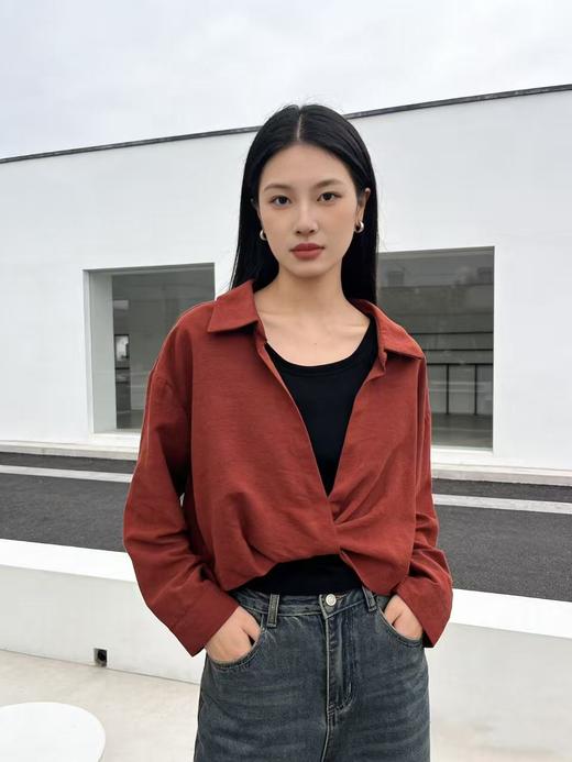 活动爆款【自营】衣周期～（两件套）520打结衬衫➕黑色吊带上衣-喜出 商品图2