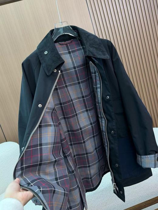 Barbour 巴伯尔新品灯芯绒拼接翻领工装风衣猎装谷仓风外套 商品图5