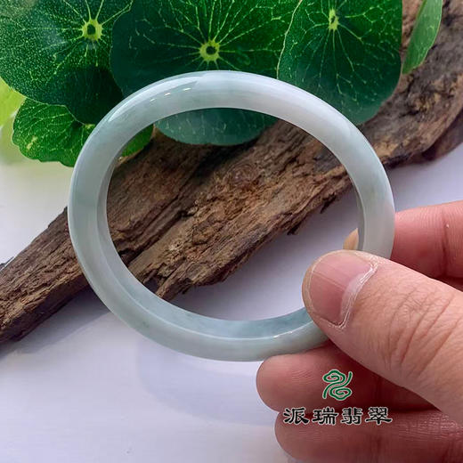 派瑞翡翠 翡翠手镯 糯种 飘花 商品图3