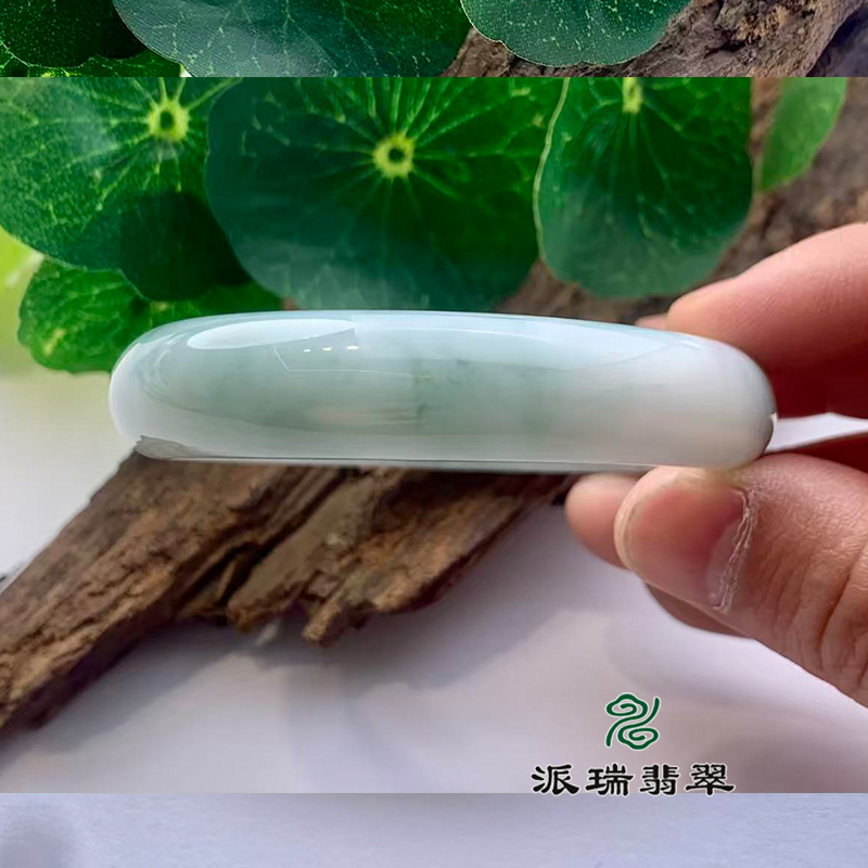 派瑞翡翠 翡翠手镯 糯种 飘花
