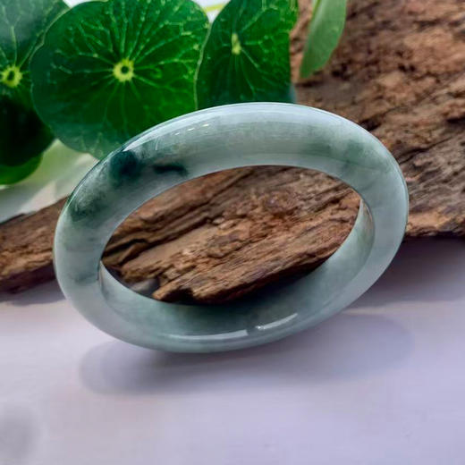 派瑞翡翠 翡翠手镯 糯种 飘花 商品图0