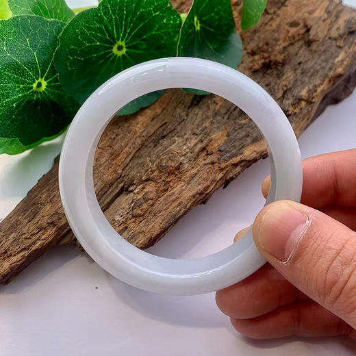 派瑞翡翠 翡翠手镯 糯种 白色 商品图3