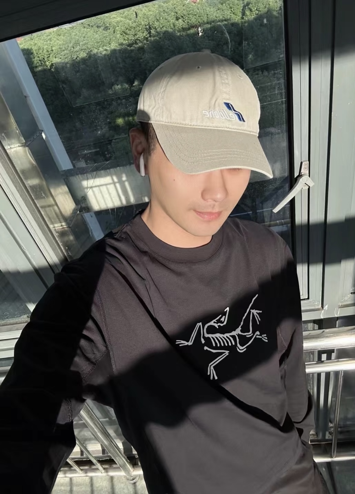 SZN男女同款印花Logo长袖圆领T恤