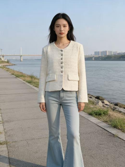 活动爆款【自营】衣周期～815 小香风银色圆扣短款外套-喜出 商品图2