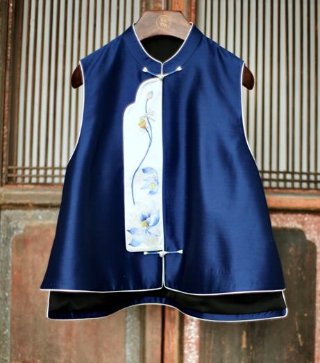 盛唐牡丹大师系列-卢梅红 | 重缎真丝手绣偏襟马甲(盛唐牡丹与非遗传承人卢梅红联名系列) 商品图0