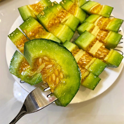 山东头茬羊角蜜瓜 商品图3