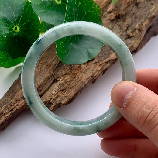 派瑞翡翠 翡翠手镯 糯种 飘花 商品图3