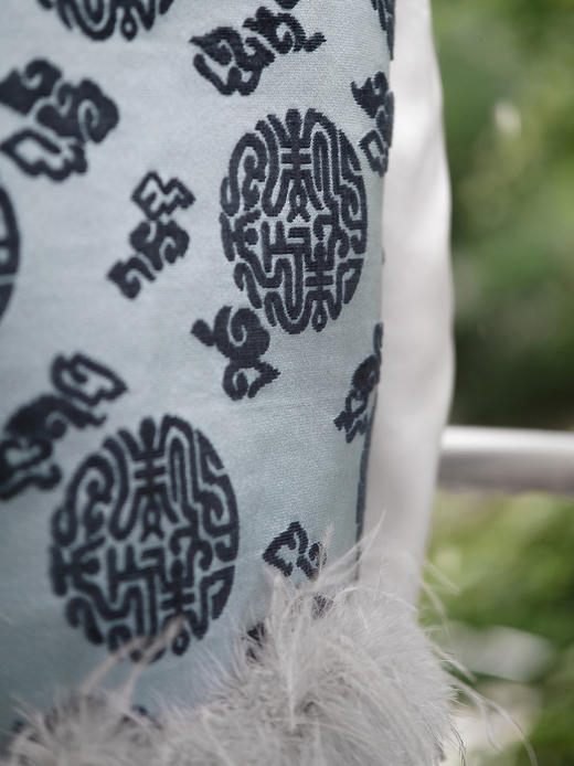 盛唐牡丹 | 万寿祥云纹真丝漳缎棉马甲 商品图4