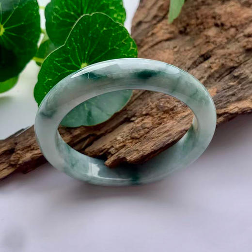 派瑞翡翠 翡翠手镯 糯种 飘花 商品图0