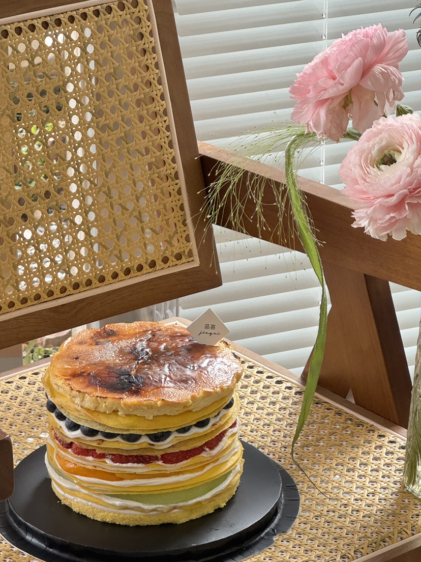 缤纷水果千层蛋糕