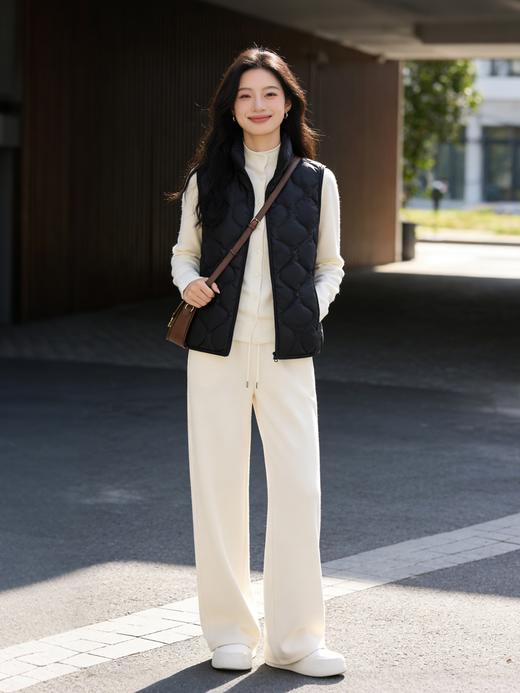 爆款 现货【热销300+】臣禾 福禄羽绒马甲JZ244070152 商品图1