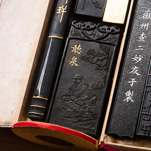 清代查二妙堂制手卷套墨（一套10锭） 商品图9