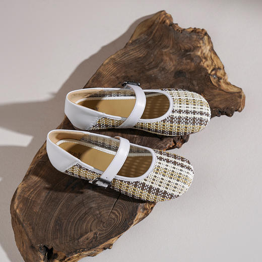 【牛皮革】西村名物2026年夏季新款舒适平底一字带玛丽珍镂空洞洞鞋T26AH17861 商品图2