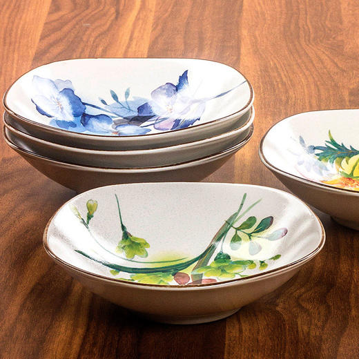 【预售】日本和蓝家用日式花卉质朴哑光陶瓷方形深盘装菜盘水果盘多用钵和蓝虹彩花5入多用钵16.2*16.2*4.5cm2入汤碗14.6*17.7*15.5cm5入碗13.2*12.2*4.2cm 商品图3