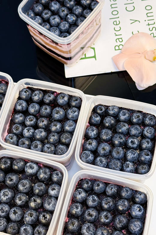 蓝莓巧克力罐子蛋糕（下单后现做） 商品图4