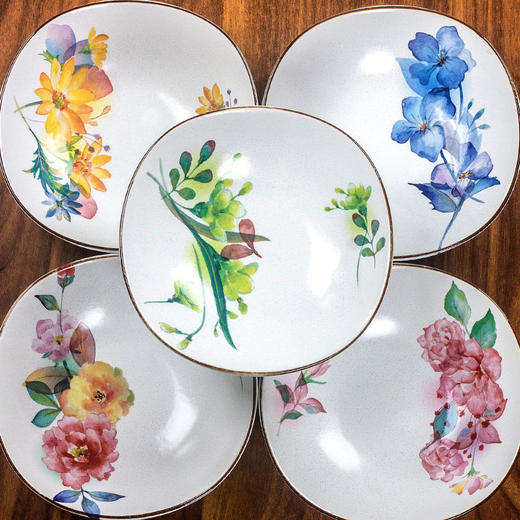 【预售】日本和蓝家用日式花卉质朴哑光陶瓷方形深盘装菜盘水果盘多用钵和蓝虹彩花5入多用钵16.2*16.2*4.5cm2入汤碗14.6*17.7*15.5cm5入碗13.2*12.2*4.2cm 商品图2