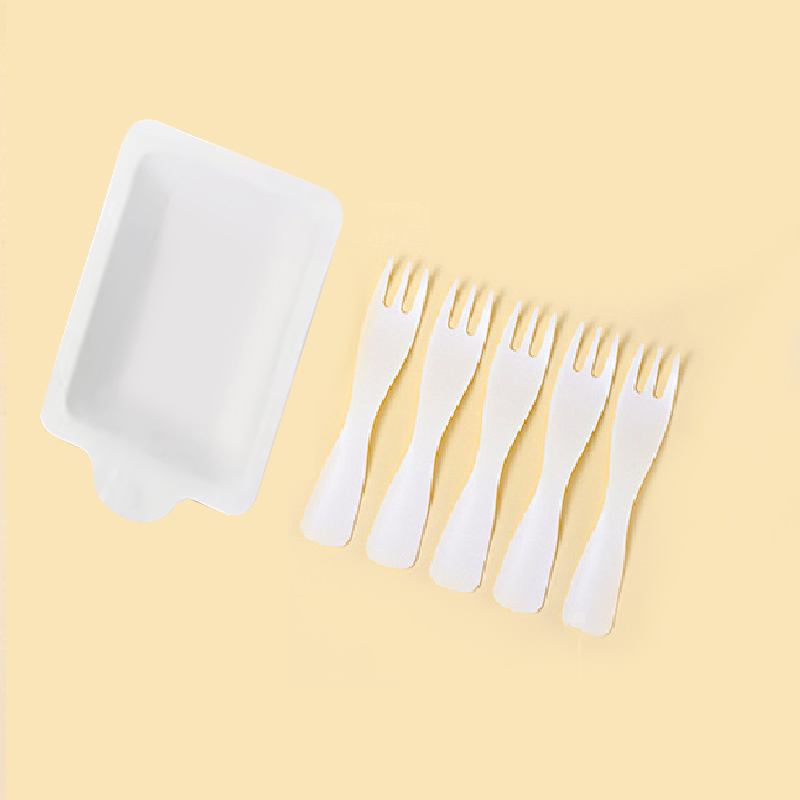 一次性餐具（盘子5个，叉子5个)