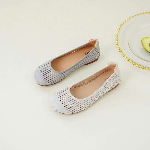 【羊皮革】西村名物2026年夏季新款舒适低跟圆头浅口洞洞空鞋T26AH17971 商品图9