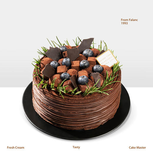 【蓝莓浓巧黑森林】从薄脆可口到柔软浓厚 轻抿即化，如丝绸滑过舌尖 商品图0