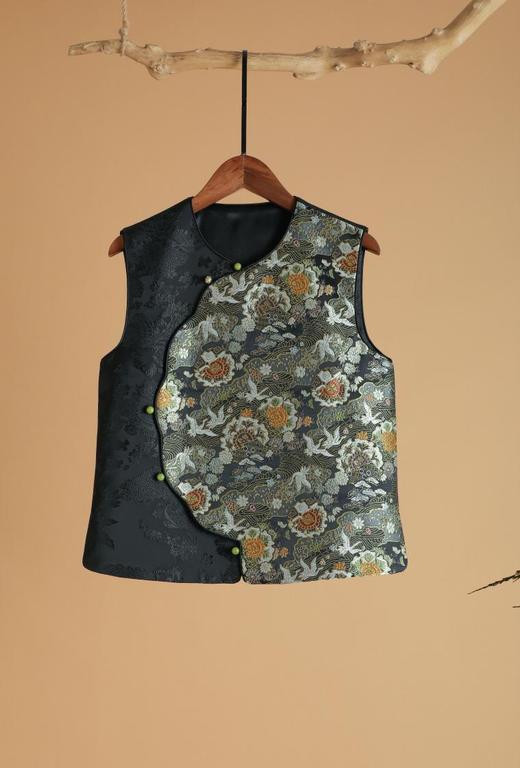 玄裳雪羽新中式拼接马甲 商品图0